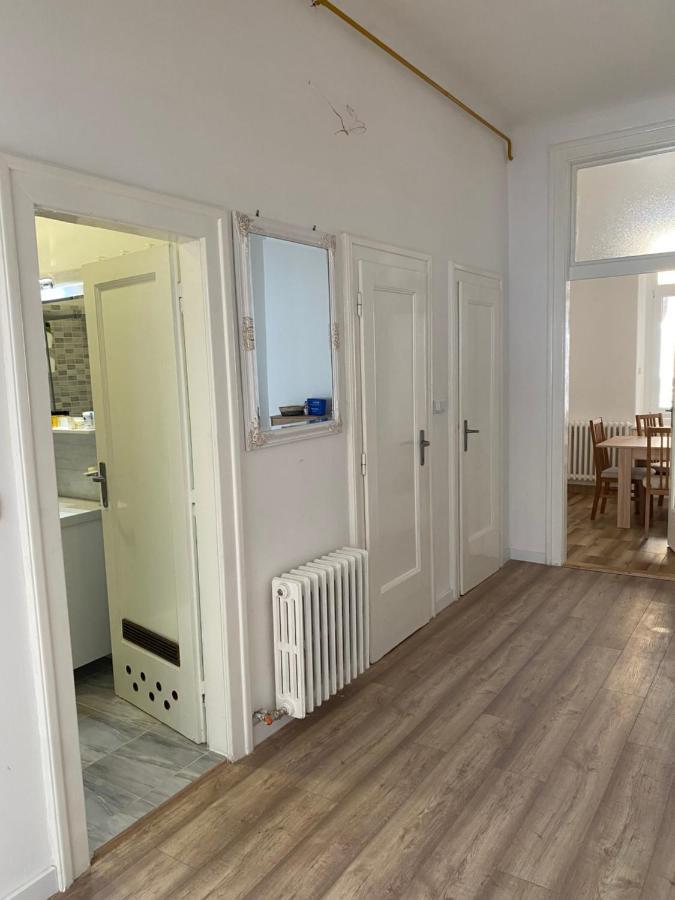Apartment Festina Lente Sarajevo Bagian luar foto